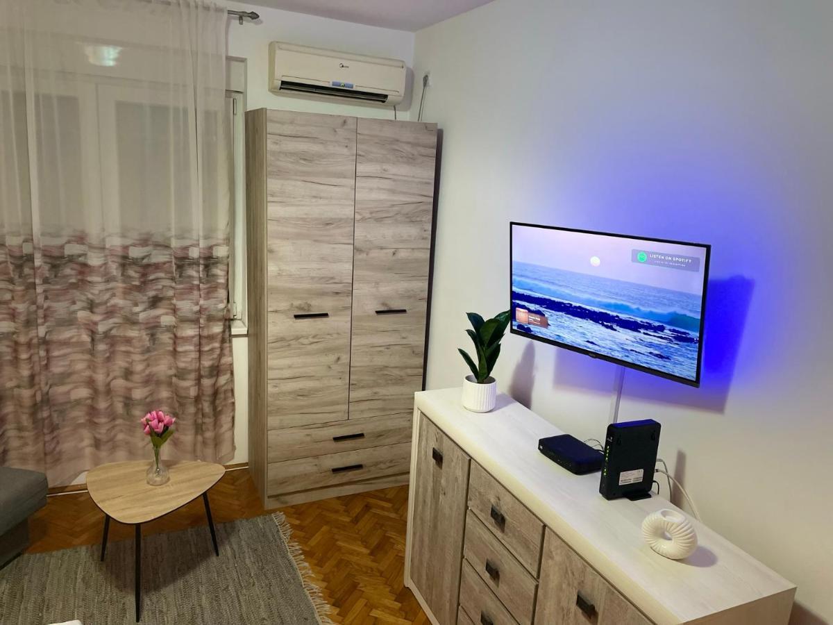 Sweet Venac Appartement Belgrado Buitenkant foto