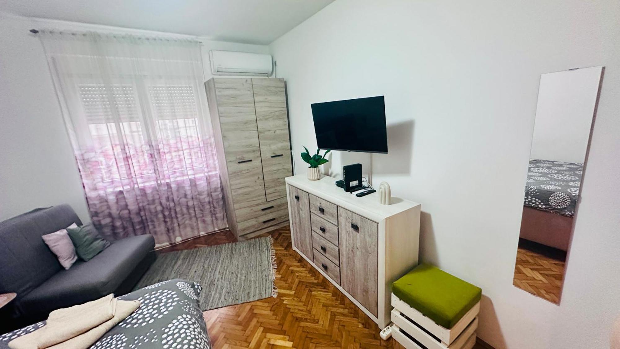 Sweet Venac Appartement Belgrado Buitenkant foto